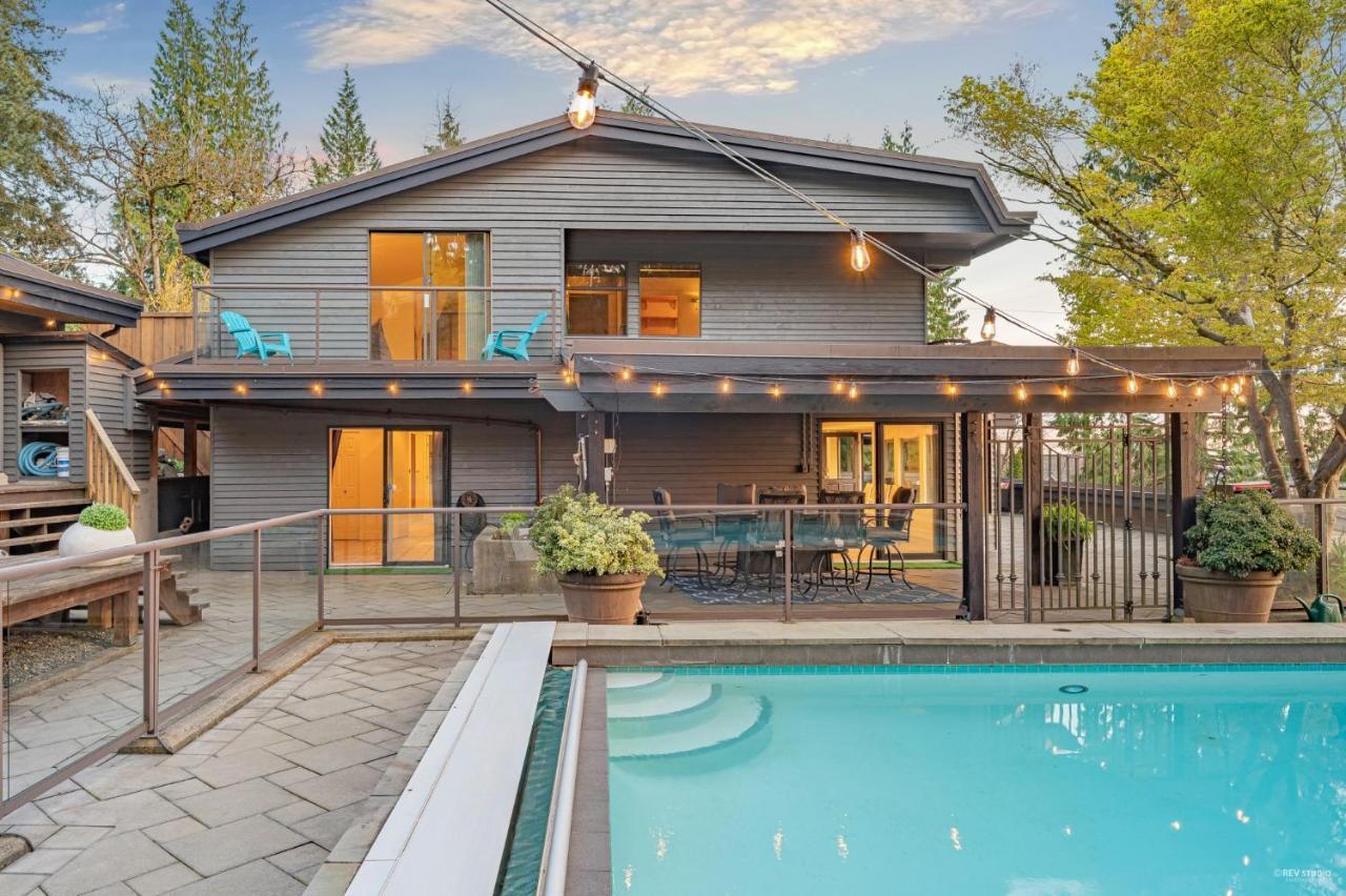 Seymour Private Bedroom, Ensuite Bathroom With Shared Pool, Hot Tub With Views North Vancouver Zewnętrze zdjęcie