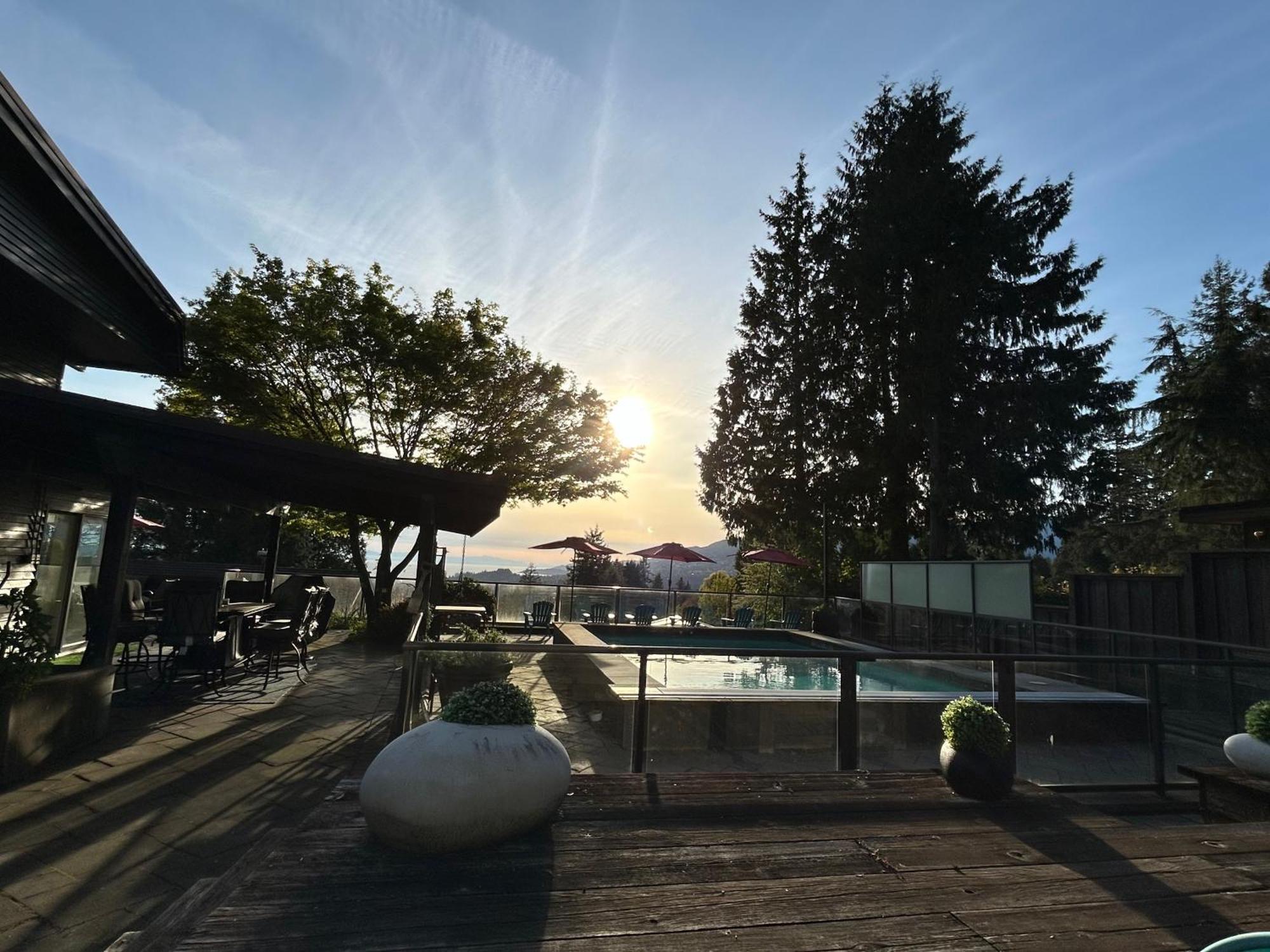 Seymour Private Bedroom, Ensuite Bathroom With Shared Pool, Hot Tub With Views North Vancouver Zewnętrze zdjęcie