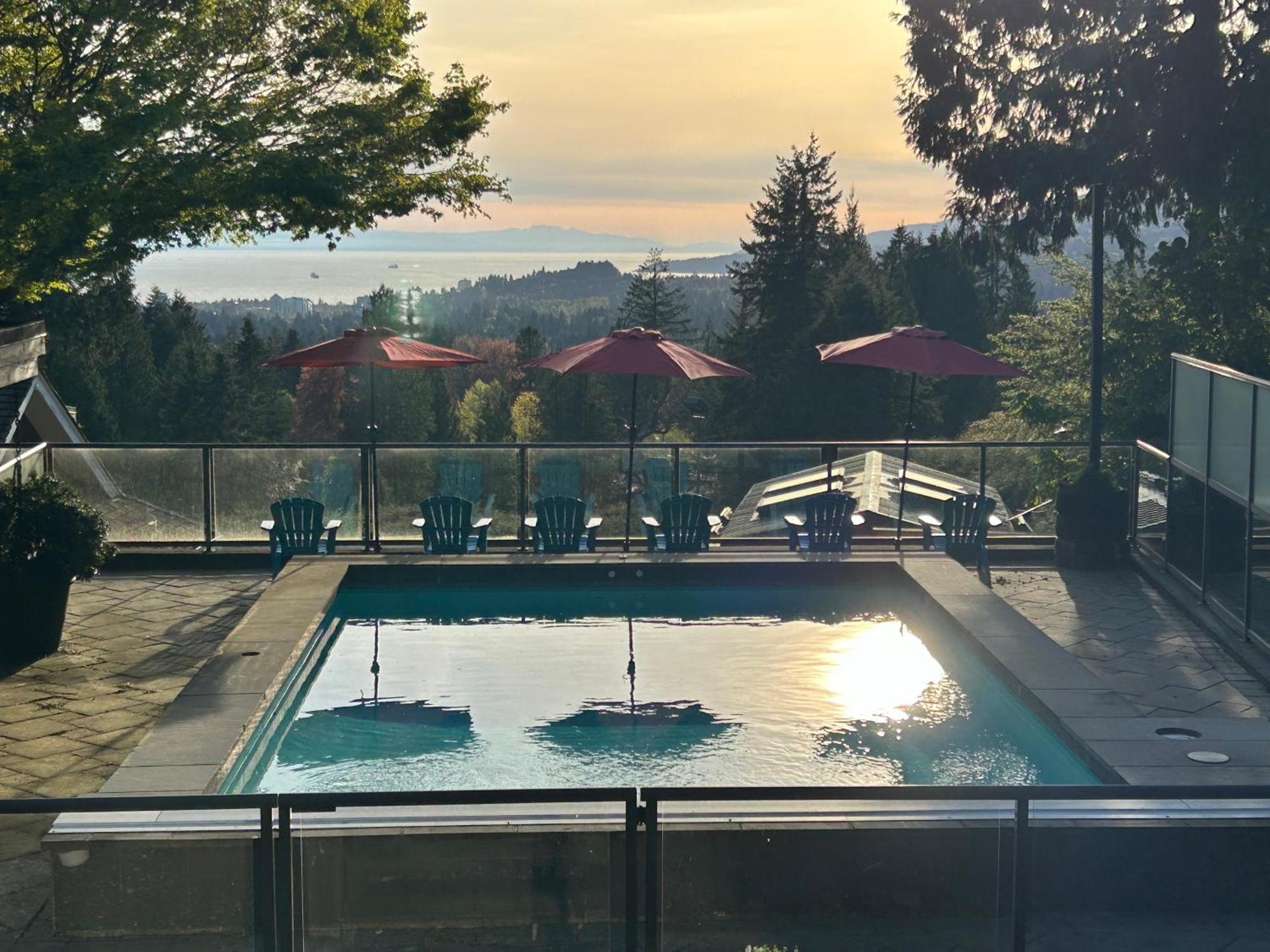 Seymour Private Bedroom, Ensuite Bathroom With Shared Pool, Hot Tub With Views North Vancouver Zewnętrze zdjęcie