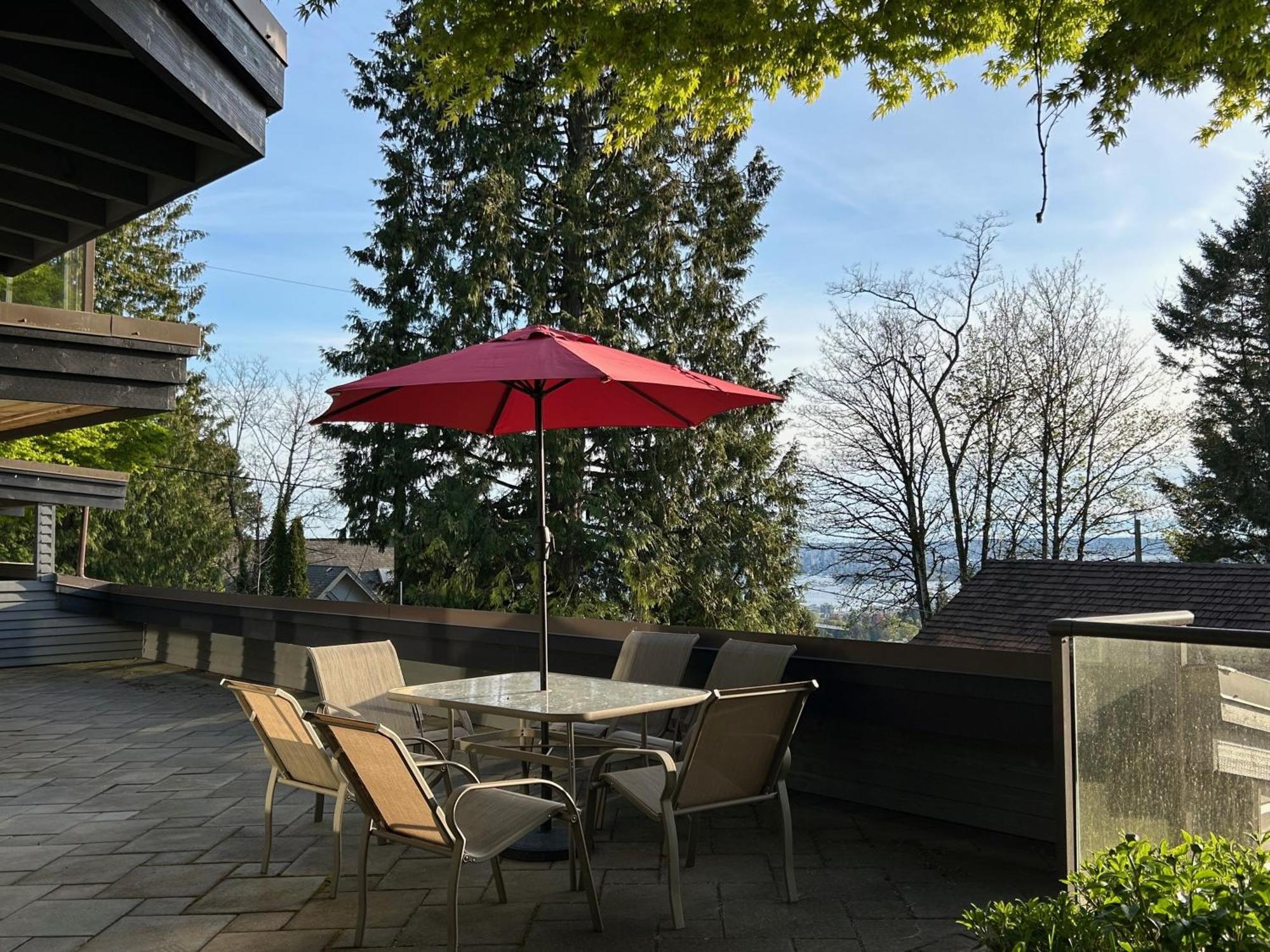 Seymour Private Bedroom, Ensuite Bathroom With Shared Pool, Hot Tub With Views North Vancouver Zewnętrze zdjęcie