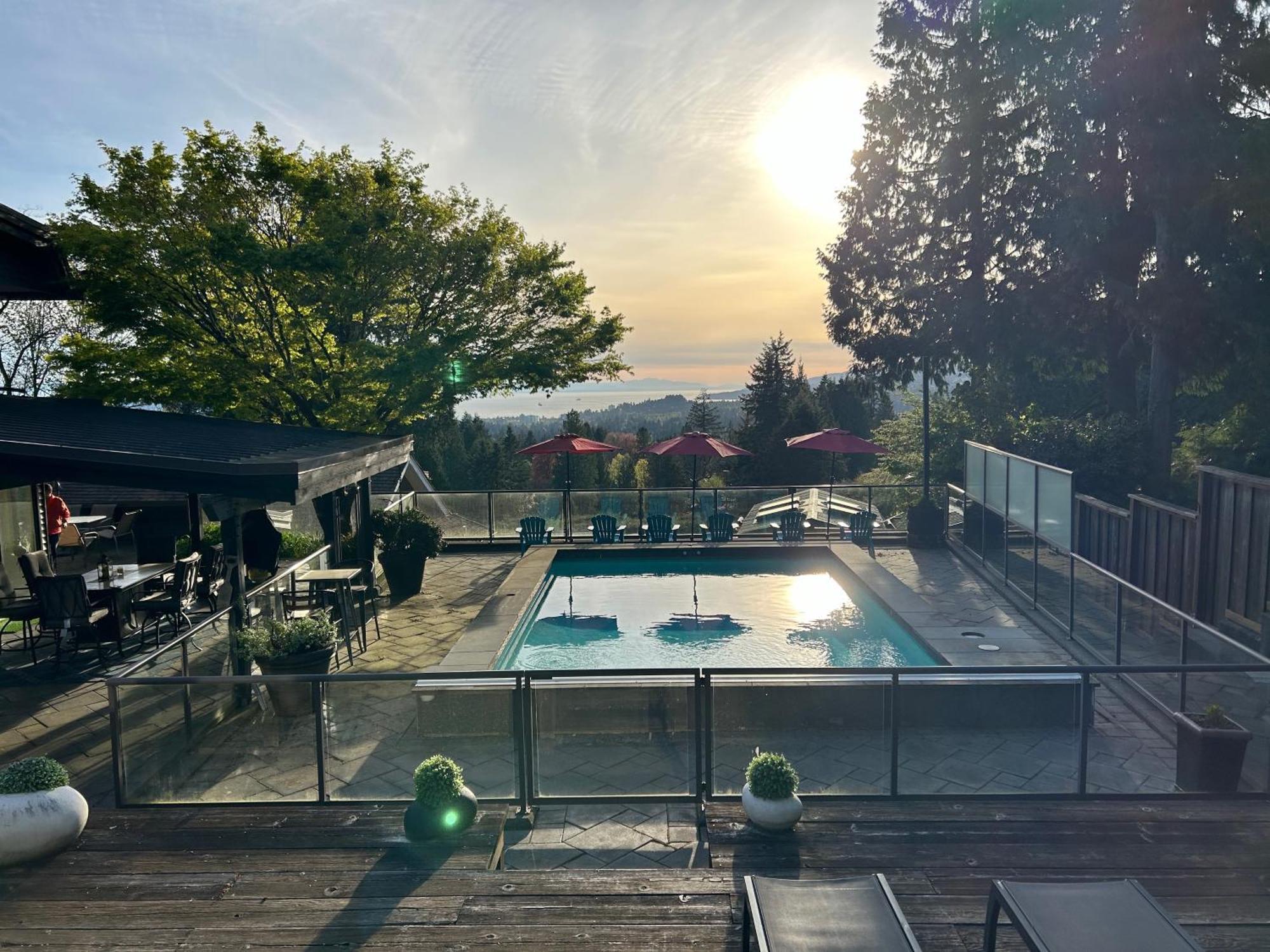Seymour Private Bedroom, Ensuite Bathroom With Shared Pool, Hot Tub With Views North Vancouver Zewnętrze zdjęcie