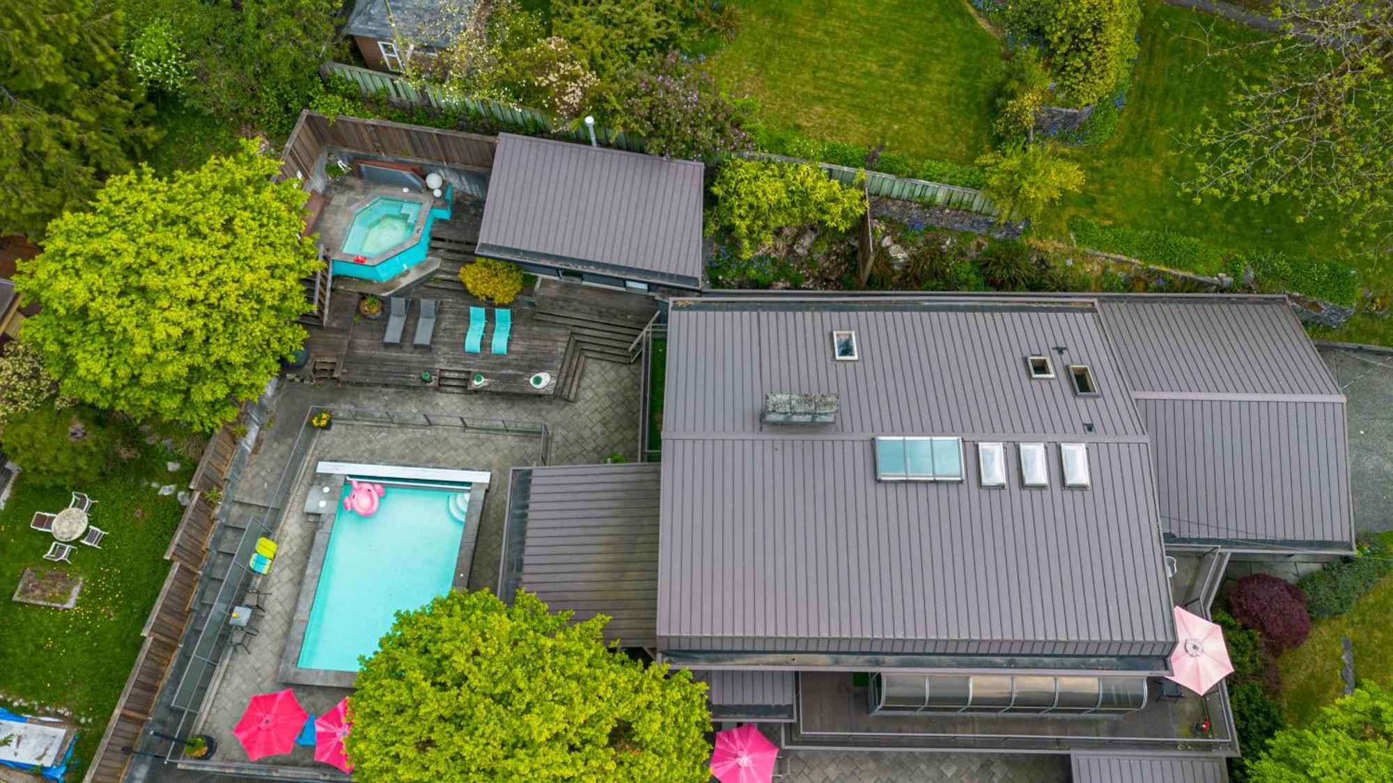 Seymour Private Bedroom, Ensuite Bathroom With Shared Pool, Hot Tub With Views North Vancouver Zewnętrze zdjęcie